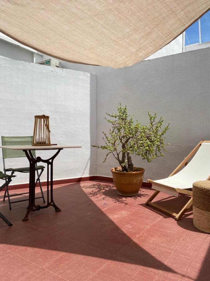 Hostal Blayet Valencia Exteriör bild