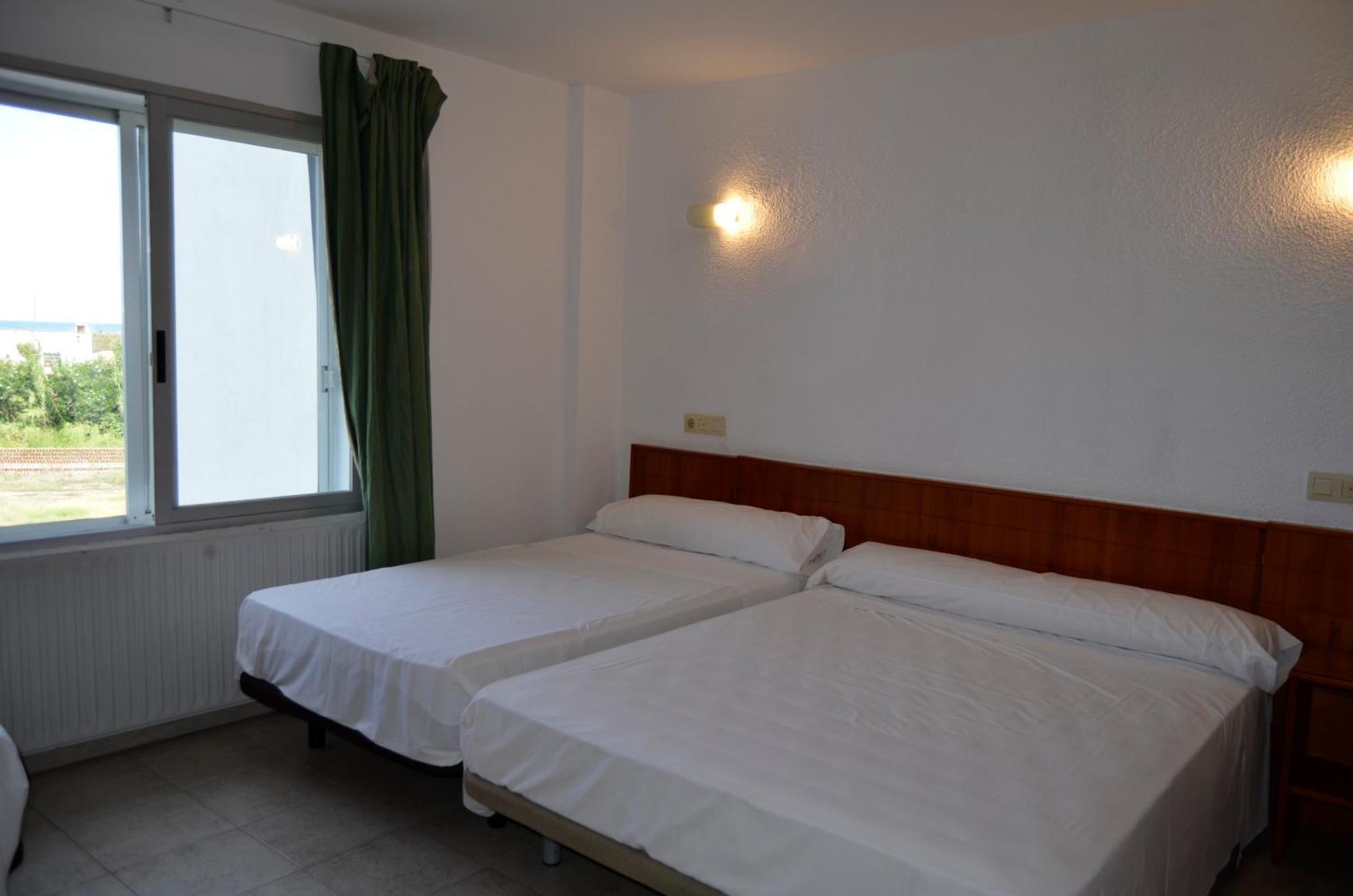 Hostal Blayet Valencia Exteriör bild