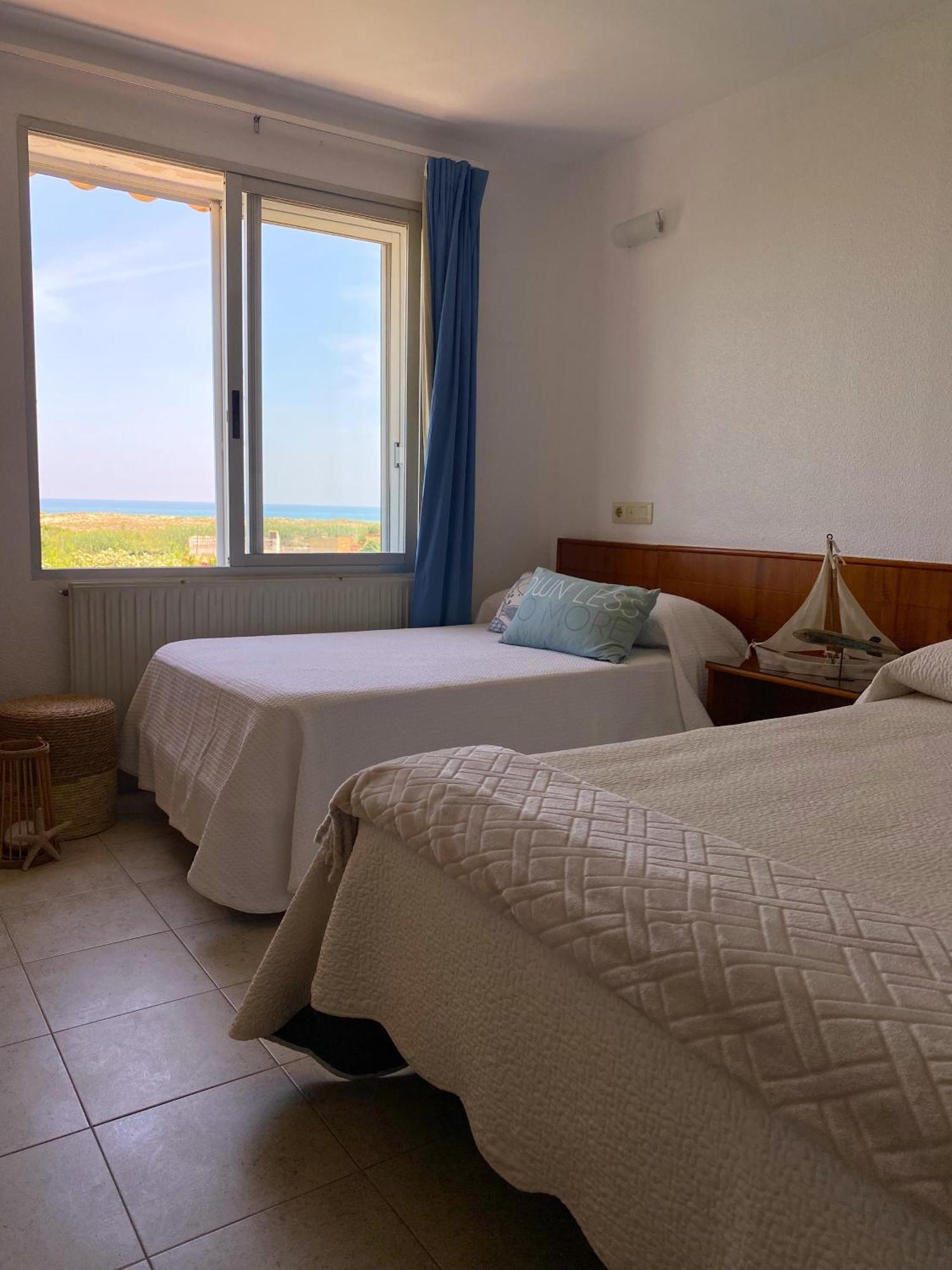 Hostal Blayet Valencia Exteriör bild