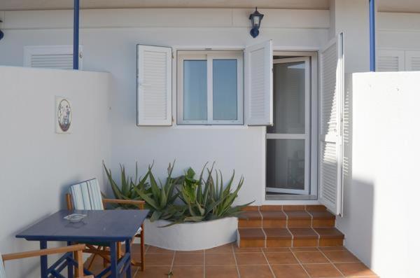 Hostal Blayet Valencia Exteriör bild
