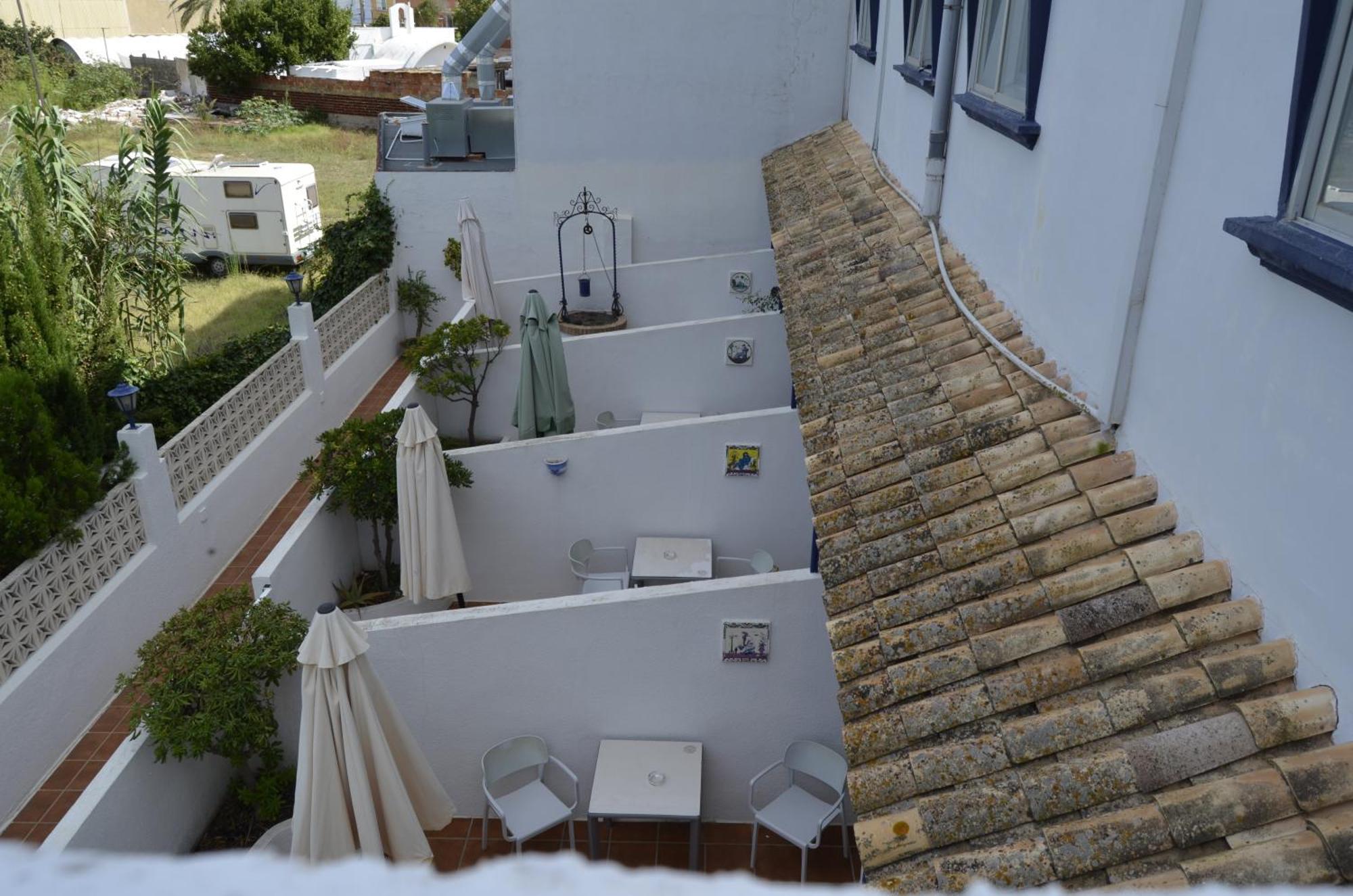 Hostal Blayet Valencia Exteriör bild